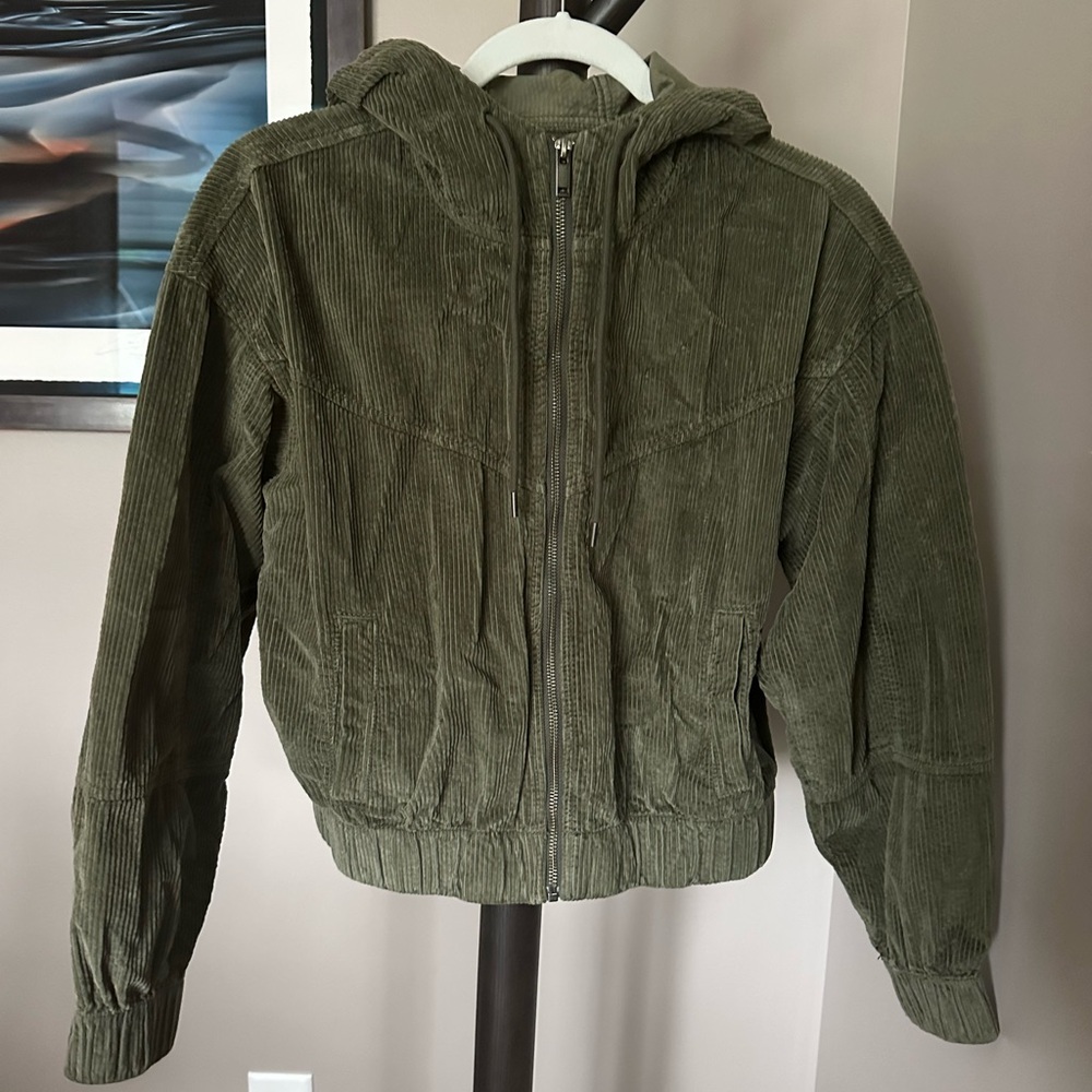 American Eagle Olive Green Corduroy Jackery